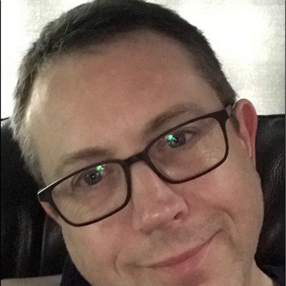 Profile Picture of Robert Platner (@robertplatner) on Poshmark