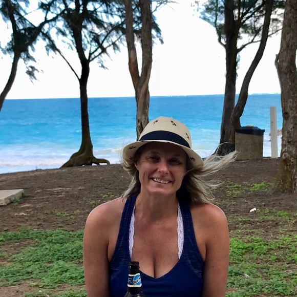 Profile Picture of Willow Hajicek (@whajicek) on Poshmark