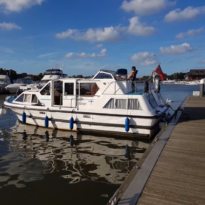 Profile Picture of Ian Charles Hathaway (@Stanmoreian) on Twitter