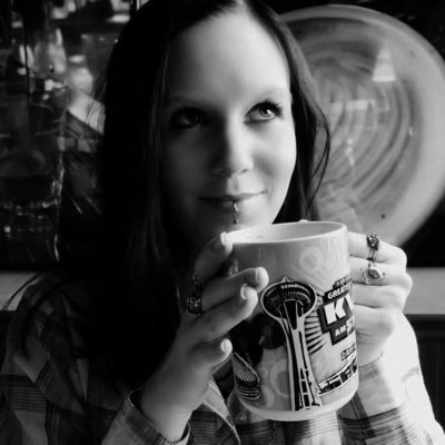 Profile Picture of Melissa Calvert (@AuthorMCalvert) on Twitter