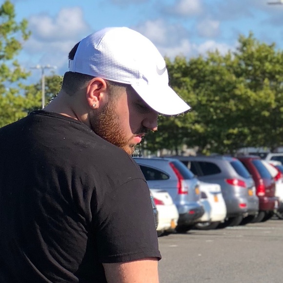 Profile Picture of Kyle Finnigan (@kylefinn92) on Poshmark