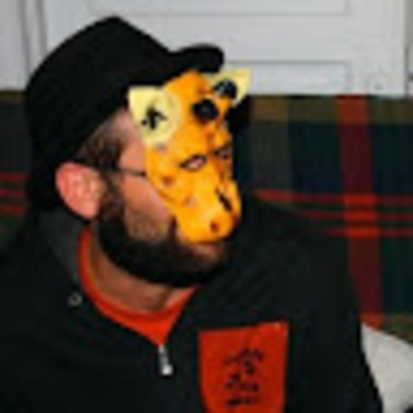 Profile Picture of Bradford Earle (@bradfordearle) on Poshmark