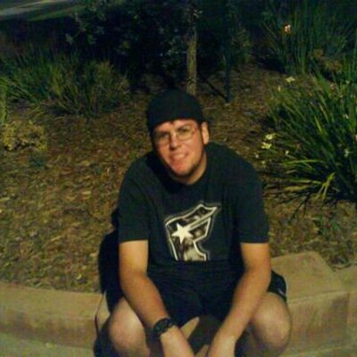 Profile Picture of SEAN BAIZE (@VIPER49) on Twitter
