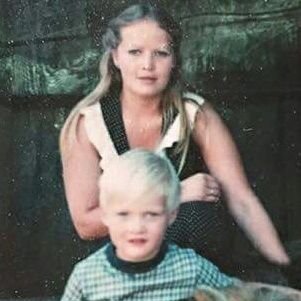 Profile Picture of Kim Barrow (@KimBarrow) on Twitter