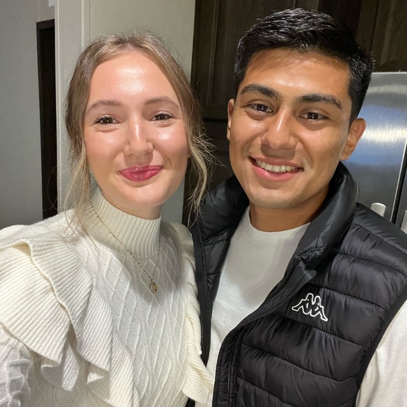 Katelynn Harris - Poshmark Profile Picture of Katelynn Harris (@katelynnharr527) on Poshmark