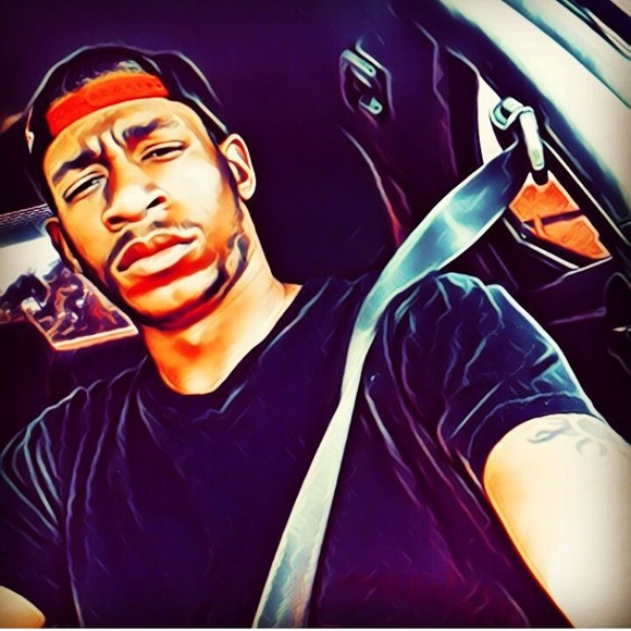 Profile Picture of Randy Clements (@grandbands) on Poshmark