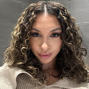 Profile Picture of Ashley Sharp (@AshleyMusicIsMyLife) on Youtube