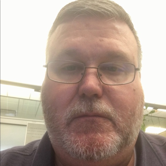 Profile Picture of Wesley Wojciechowicz (@weswojo) on Poshmark