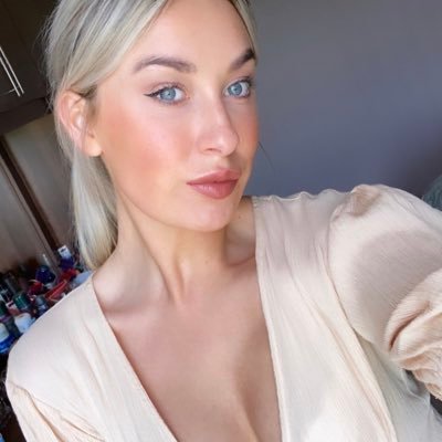 Profile Picture of Rachel Ainscow (@AinscowRachel) on Twitter