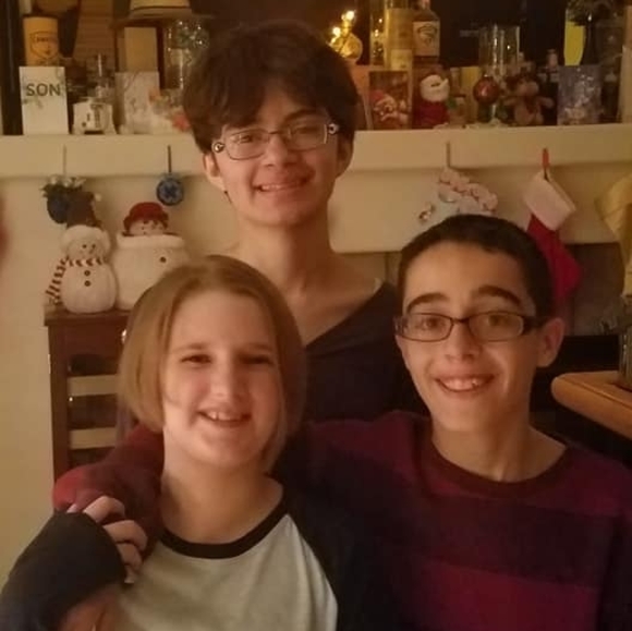 Profile Picture of Laura Leedom (@lauraleedom) on Poshmark