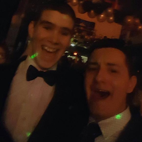 Profile Picture of Chris Ormsbee (@chrisormsbee01) on Poshmark