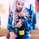 Profile Picture of Ash Nicholson (@mona_grace) on Instagram