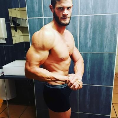 Profile Picture of Eric Herbert (@Eric39888516) on Twitter