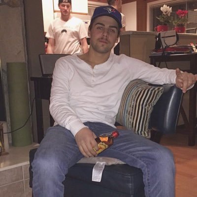 Profile Picture of Riley Harold (@RileyHarold) on Twitter