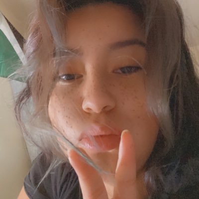 Profile Picture of Claudia Preciado (@Claudia28453904) on Twitter