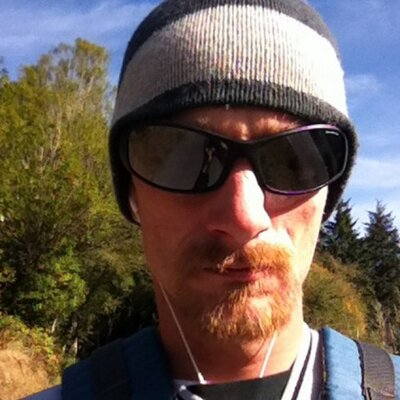 Profile Picture of Tom Mccormick (@jointtwin) on Twitter