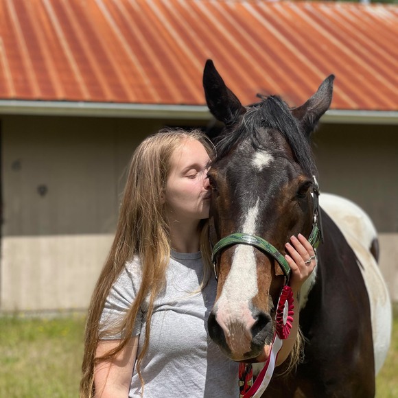 Profile Picture of Sophia Dobler (@s0phia9) on Poshmark