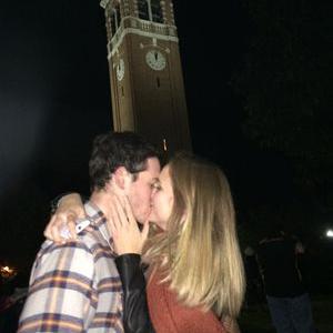 Profile Picture of Katy Reilly (@Pope__Frances) on Twitter