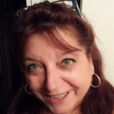 Profile Picture of Maureen Howard (@Peppercorns4042) on Twitter