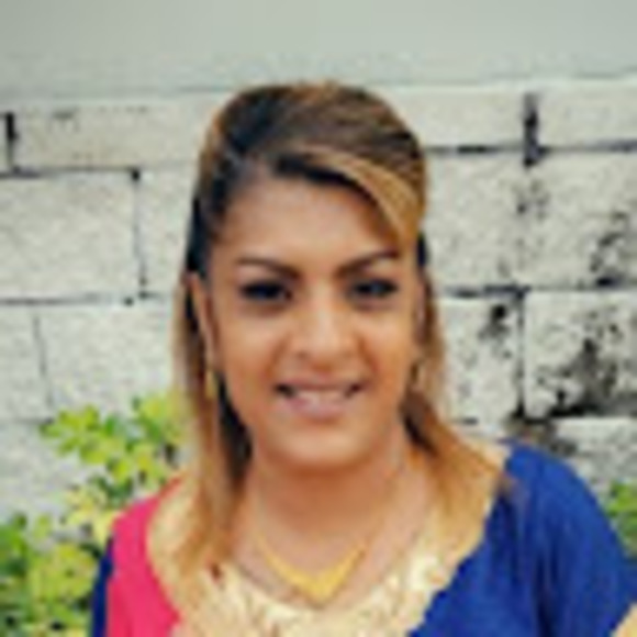 Roxann Basdeo - Poshmark Profile Picture of Roxann Basdeo (@roxann02) on Poshmark