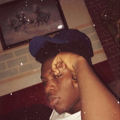 Profile Picture of Kwabena Jones 🇬🇭 ⚡️ (@WavyCecil) on Twitter