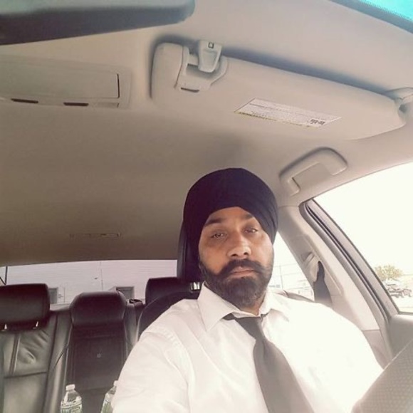 Profile Picture of Kuljeet Singh (@kuljeetsingh386) on Poshmark