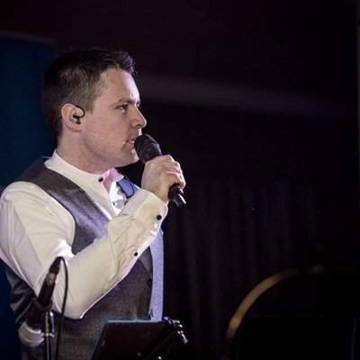 Profile Picture of Brian Mc Dermott (@thebrianmcdband) on Twitter