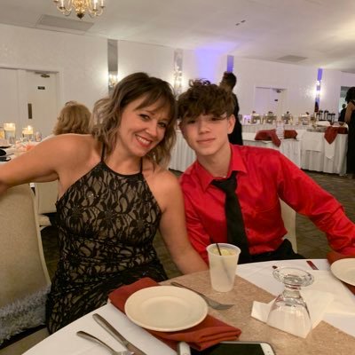 Profile Picture of Crystal Powers (@crystal49608745) on Twitter