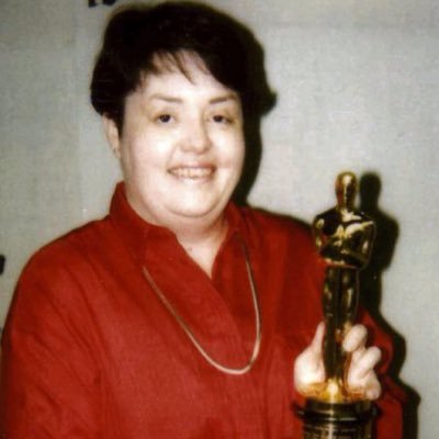 Profile Picture of Marla J. Hayes (@MarlaHayes) on Twitter