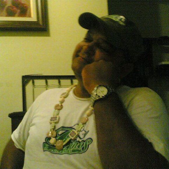 Profile Picture of Rene Toledo (@renetoledo) on Poshmark
