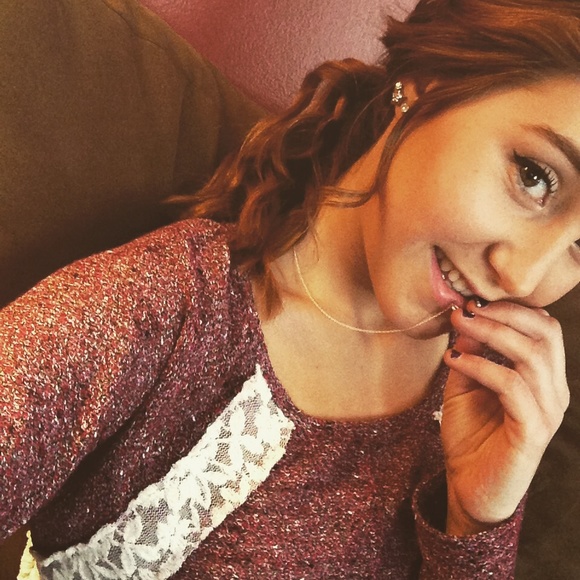 Profile Picture of Alyson Ryskamp (@aly_ryskamp) on Poshmark