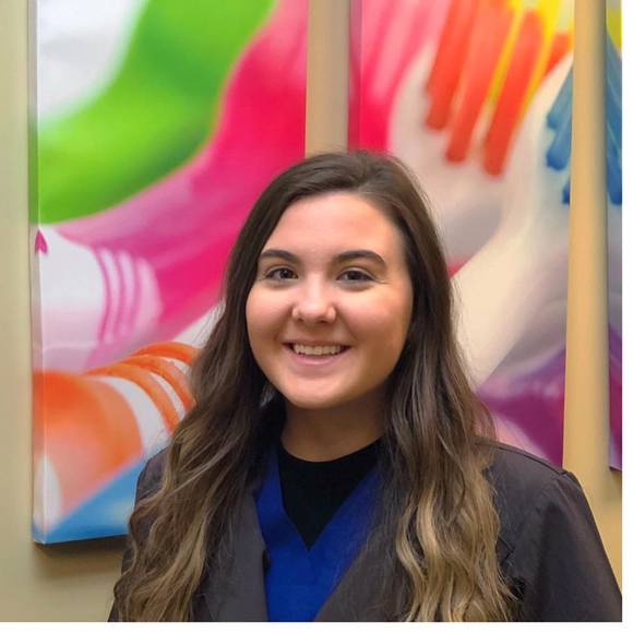 Profile Picture of Cierra Moore (@cicimoore2000) on Poshmark