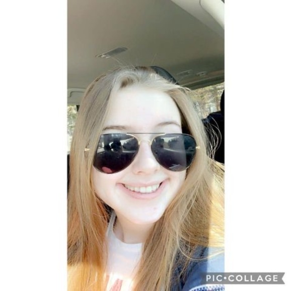 Profile Picture of Sarah Pitcher (@sarahpitcher623) on Poshmark