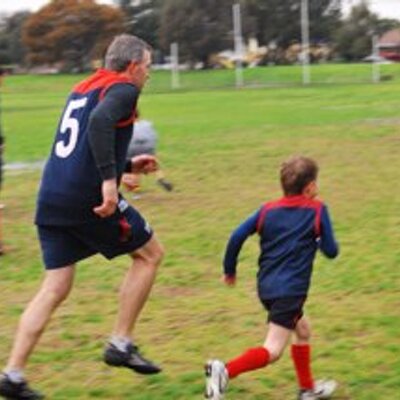 Profile Picture of Jonathan Kerley (@JAKnuckles) on Twitter