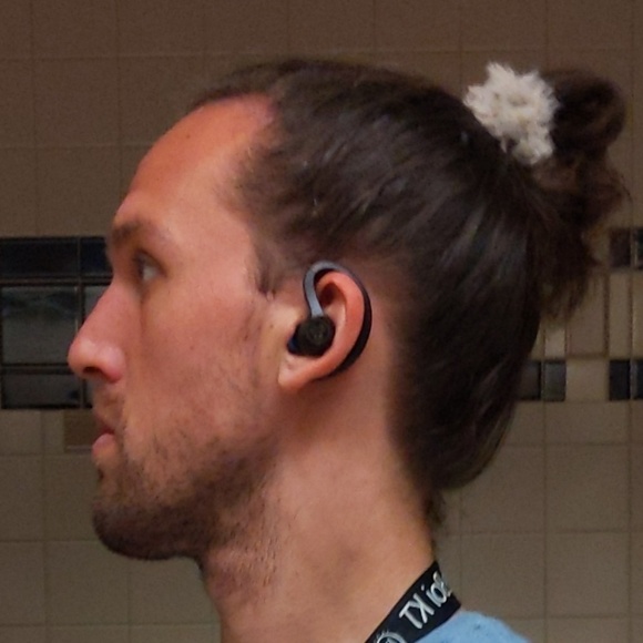 Profile Picture of Jared Chulufas (@chuluja) on Poshmark