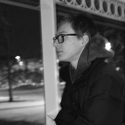 Profile Picture of James Lang | *WEAR A MASK* (@ComradeBond) on Twitter