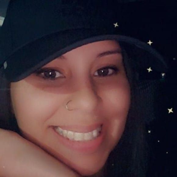 Kasey Hutton contreras - Poshmark Profile Picture of Kasey Hutton contreras (@kaseycontreras) on Poshmark