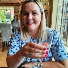 Profile Picture of julieannedooley4 (@julieannedooley4) on Tiktok