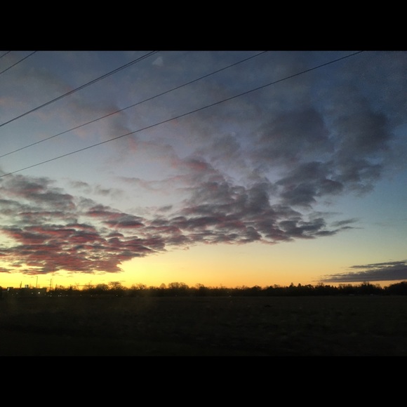 Elizabeth Hilligoss - Poshmark Profile Picture of Elizabeth Hilligoss (@e_hilligoss) on Poshmark