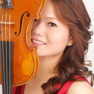 Profile Picture of Hui-ping Lee 李蕙冰 (@leehuiping) on Myspace