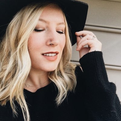 Profile Picture of Kelly ☼ (@K___Lynne) on Twitter