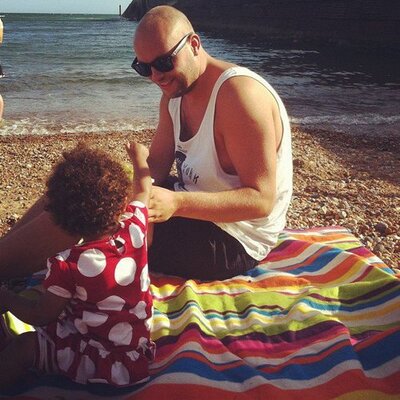 Profile Picture of Scott Deane (@Deane03) on Twitter