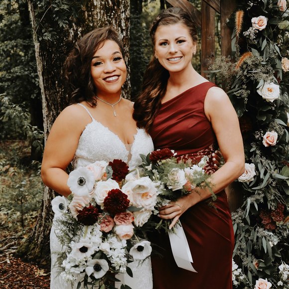 Profile Picture of Jessica Gable (@j_gable) on Poshmark