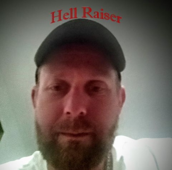 Profile Picture of Justin Wilson (@jw359974) on Poshmark
