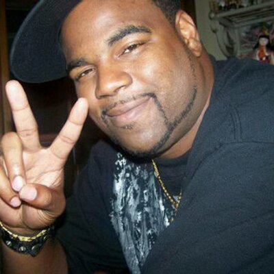 Profile Picture of Corey Brigham (@Defintion33) on Twitter