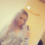 Profile Picture of Carly Murray (@carlymurray95) on Instagram