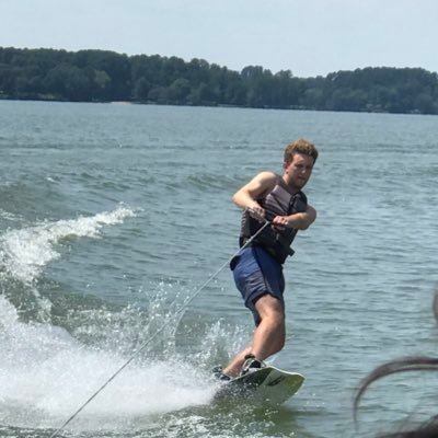 Profile Picture of Sean Bartholomew (@seaney_b) on Twitter