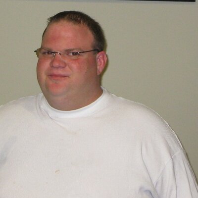 Profile Picture of Michael Peachey (@MikePeachey) on Twitter