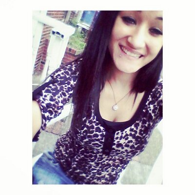 Profile Picture of Ashley Marlene (@ashleydraper29) on Twitter