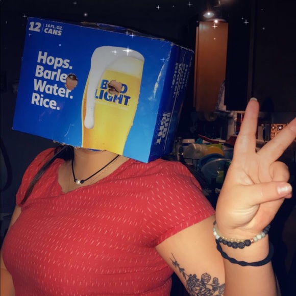 Profile Picture of Josey Stierwalt (@josey_7s) on Poshmark